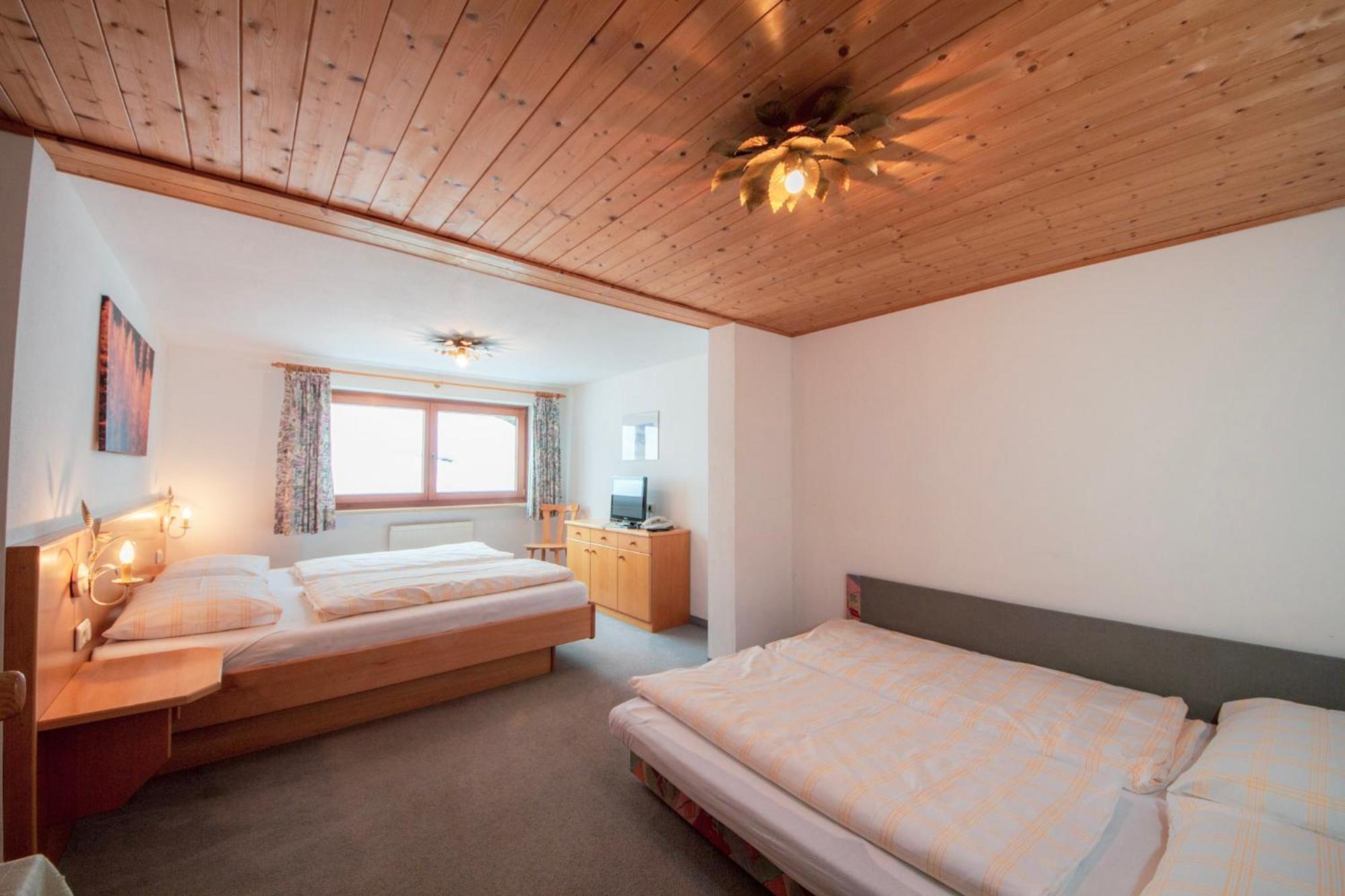 Alpengasthof-Hotel Kopphuette มึลบาค อัม โฮคเคอนิก ภายนอก รูปภาพ