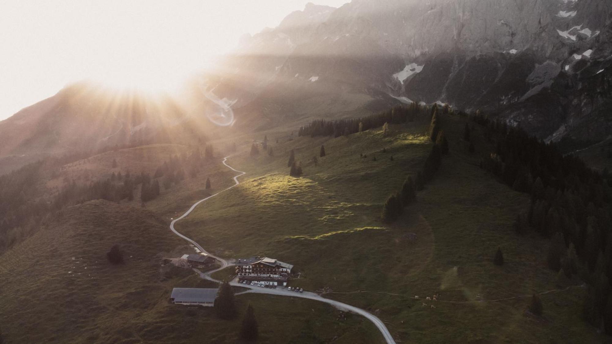 Alpengasthof-Hotel Kopphuette มึลบาค อัม โฮคเคอนิก ภายนอก รูปภาพ